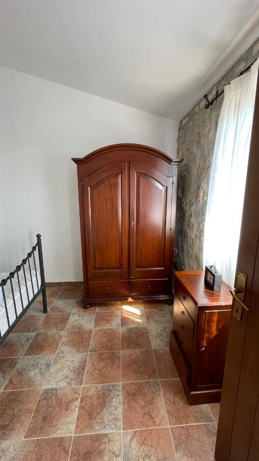 House In The Mountains Near Budva Luaran gambar